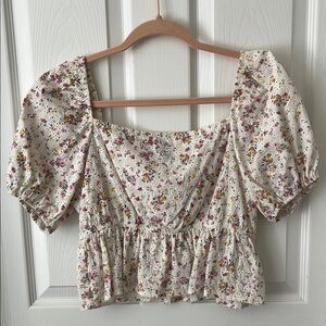 Floral Puff Sleeve Top